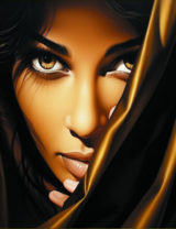 Пронзительный взгляд брюнетки